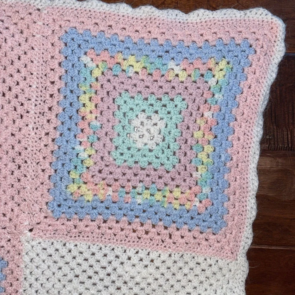 Vintage Crochet Hand Knitted Pastel Stained Glass‎ Sparkly 36x36 Baby Blanket